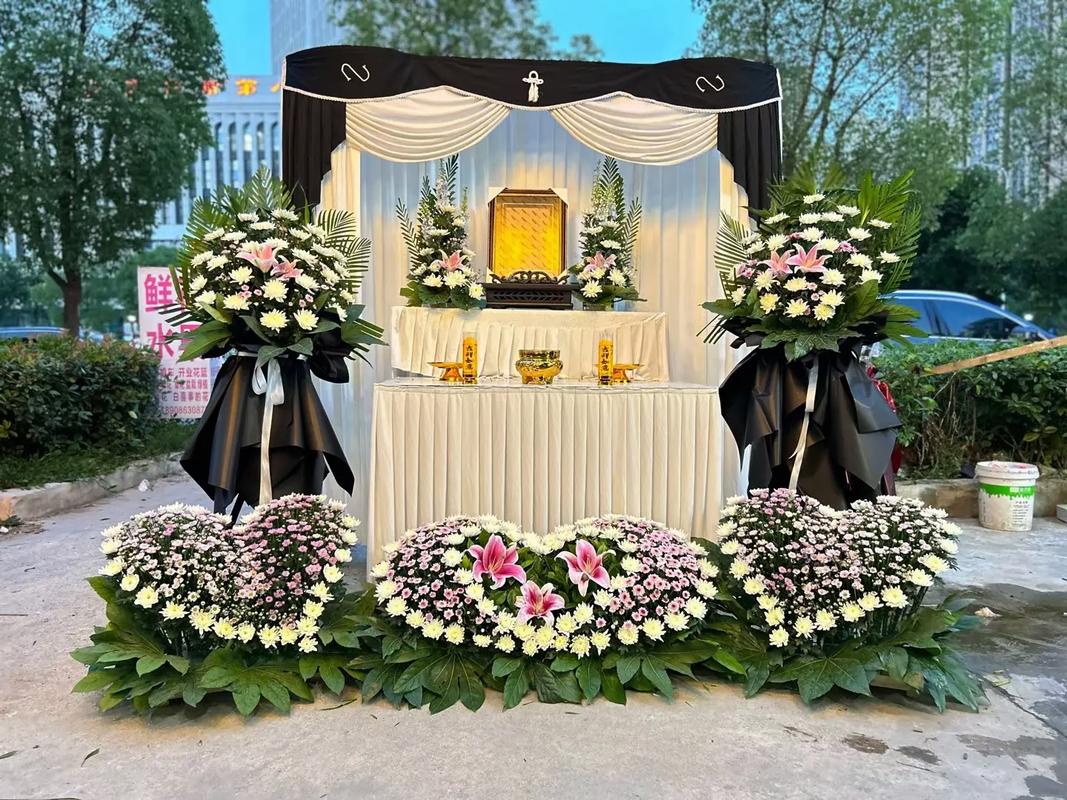 祖坟上摆什么好
