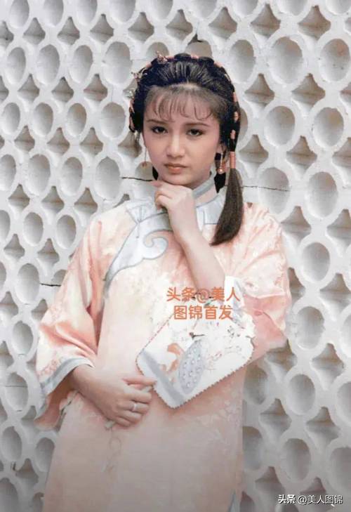 1983版雪山飞狐第一集国语版,1983版雪山飞狐第一集国语版演员表
